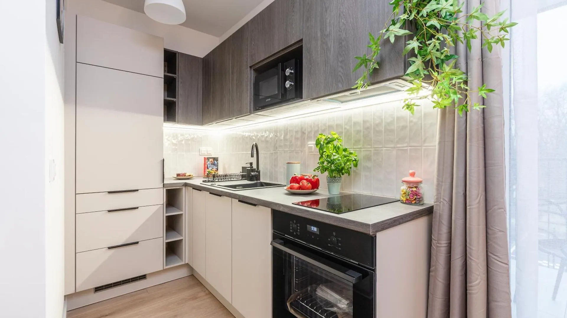 Apartman Superapart Nowy Sluzewiec, Next To Chopina Airport, Tor Sluzewiec, Aircondition Varsó