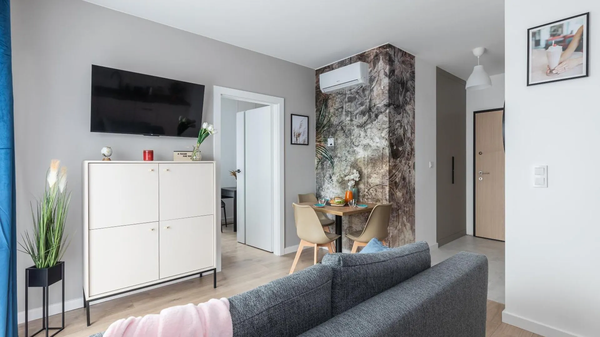 Apartman Superapart Nowy Sluzewiec, Next To Chopina Airport, Tor Sluzewiec, Aircondition Varsó