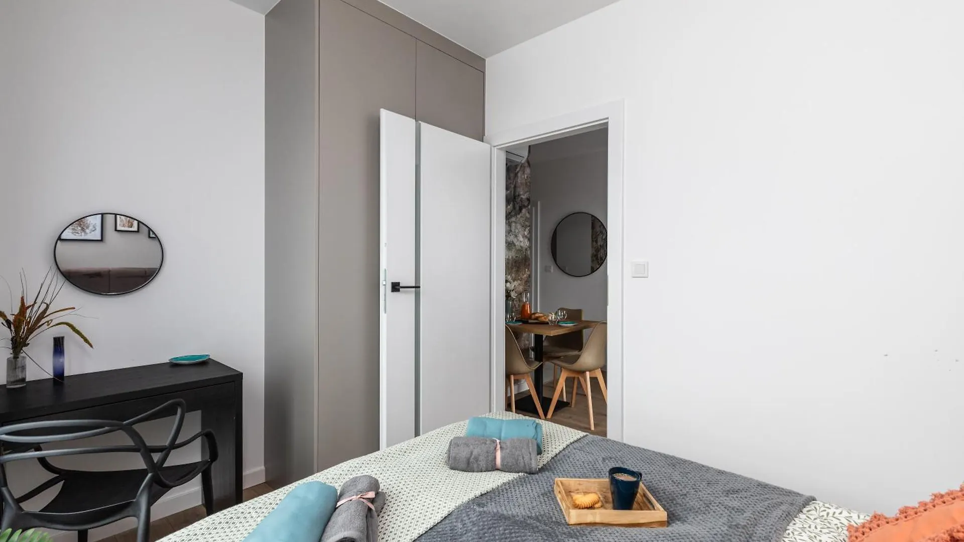 Apartment Superapart Nowy Sluzewiec, Next To Chopina Airport, Tor Sluzewiec, Aircondition Warsaw